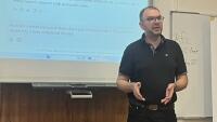 Středoškolský pedagog a lektor Václav Maněna